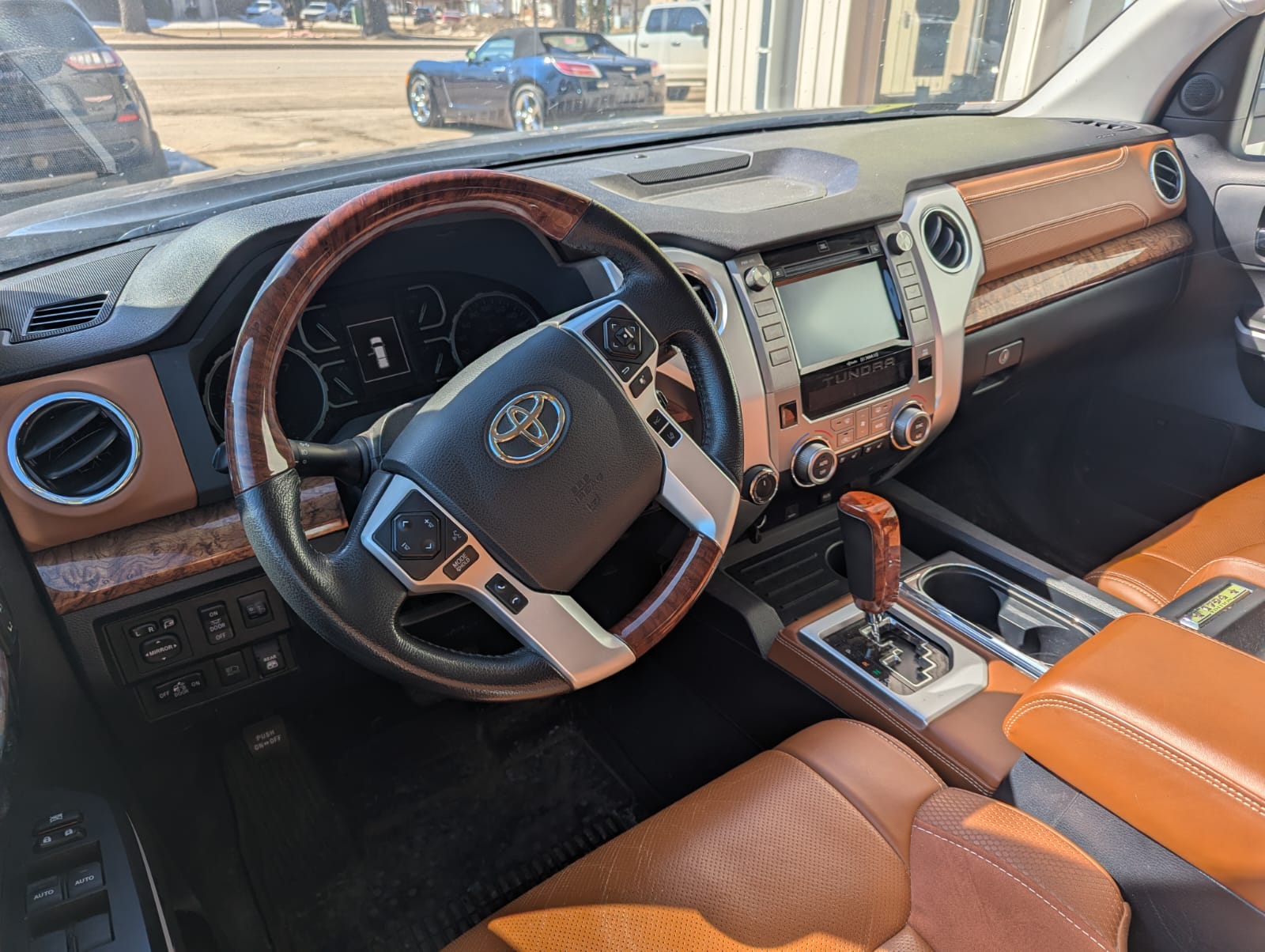 2019 Toyota Tundra Platinum