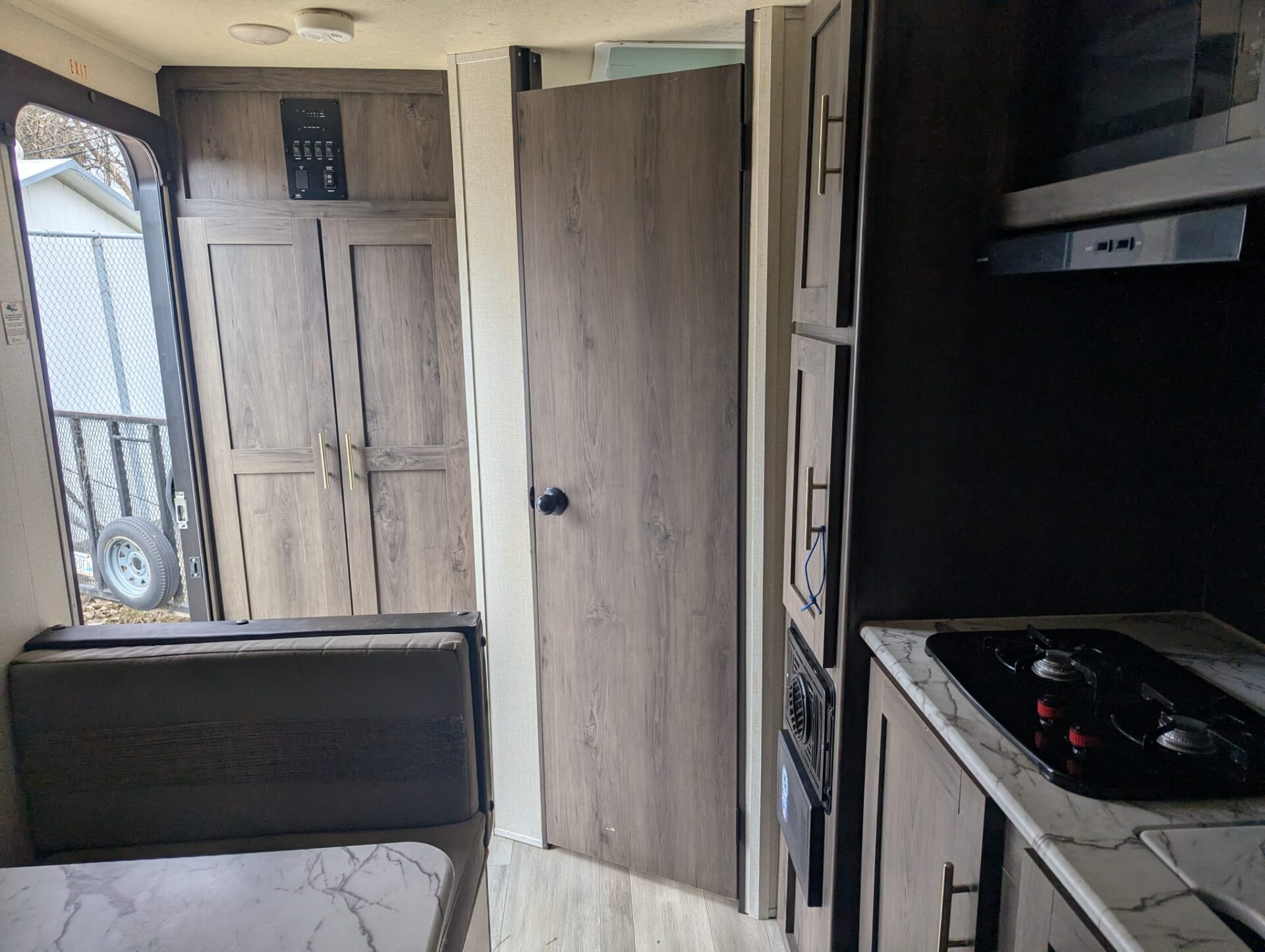 2022 Coachmen Viking - Image 5